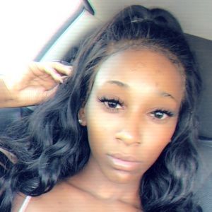 Meet your Posher, Holly